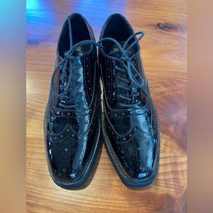 Silent D women’s stack/wedge/platform wingtip lace loafer patent leather size 10